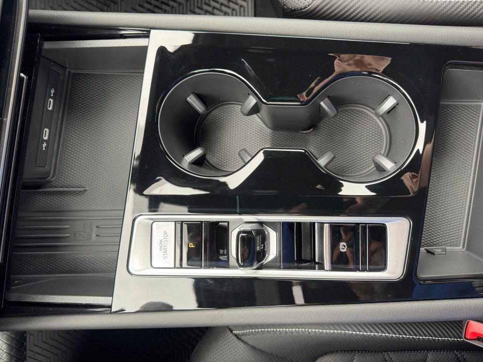 New 2025 Volkswagen Atlas Cross Sport SE image 20