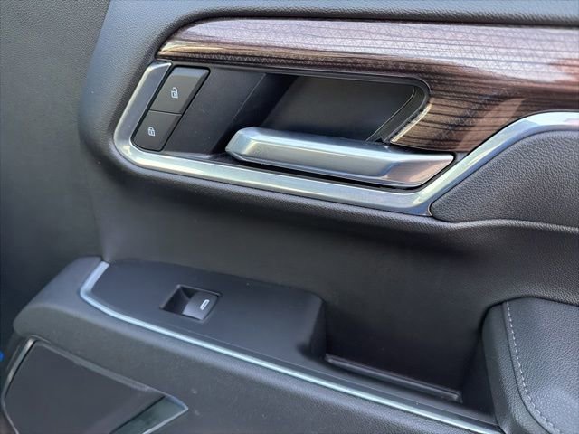 Used 2025 Chevrolet Silverado 1500 LT image 23
