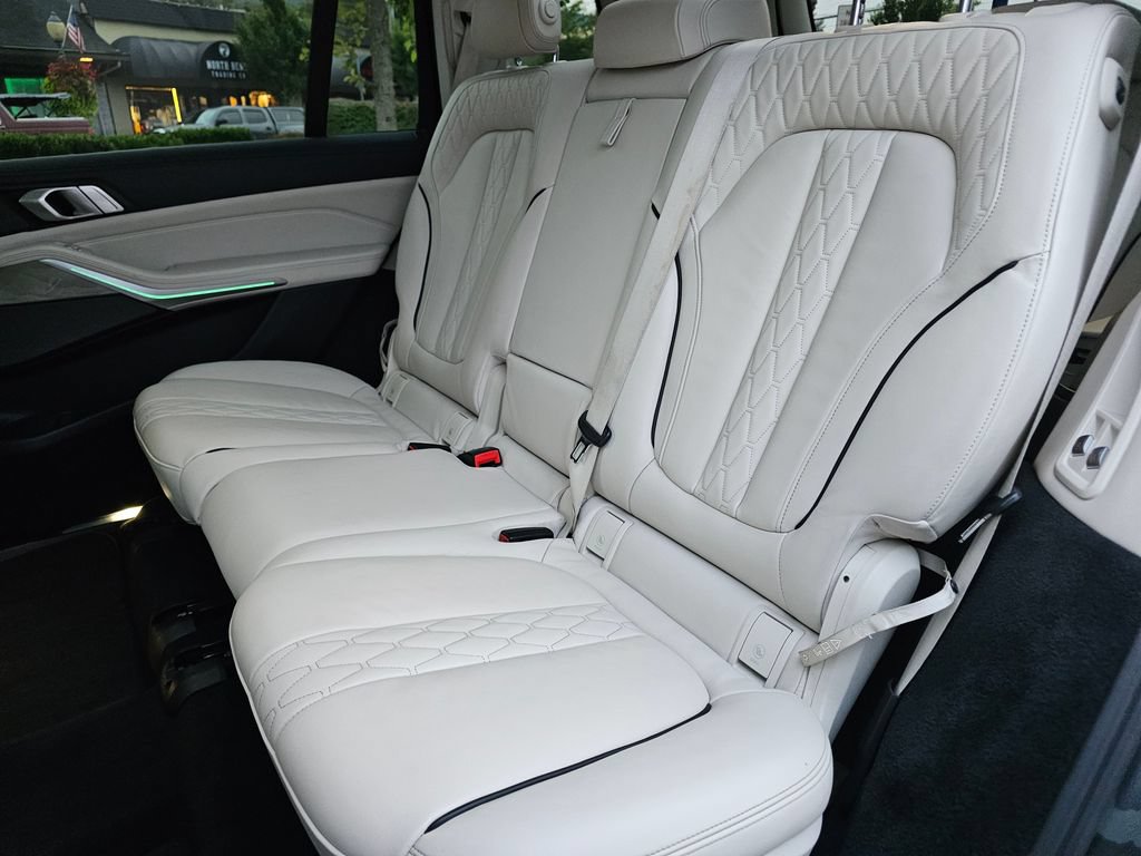 Used 2020 BMW X7 xDrive40i AWD/4WD image 20