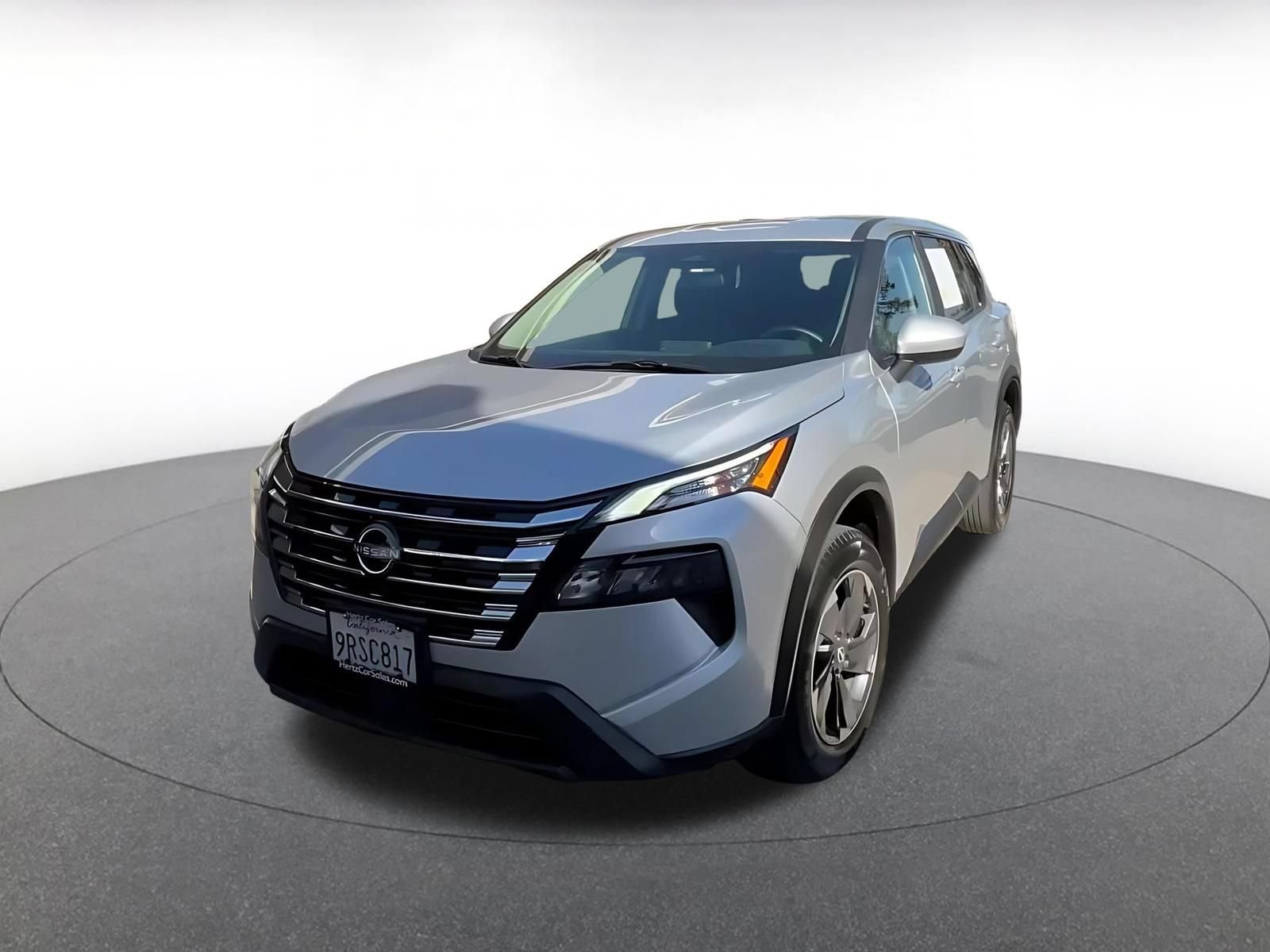 Used 2025 Nissan Rogue SV FWD image 7