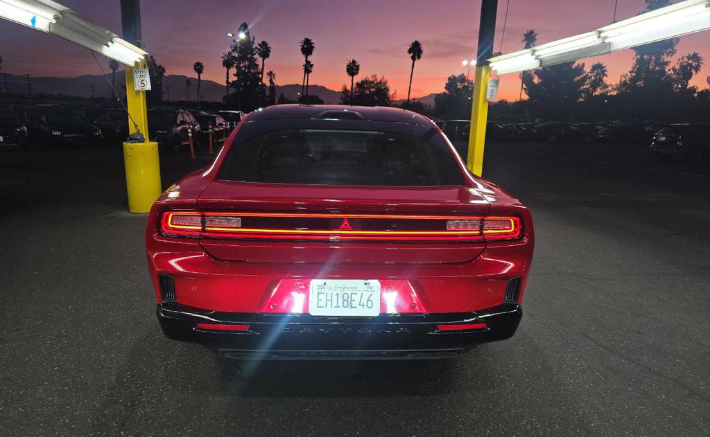 Used 2025 Dodge Charger R/T w/ Quick Order Package 25M R/T image 30