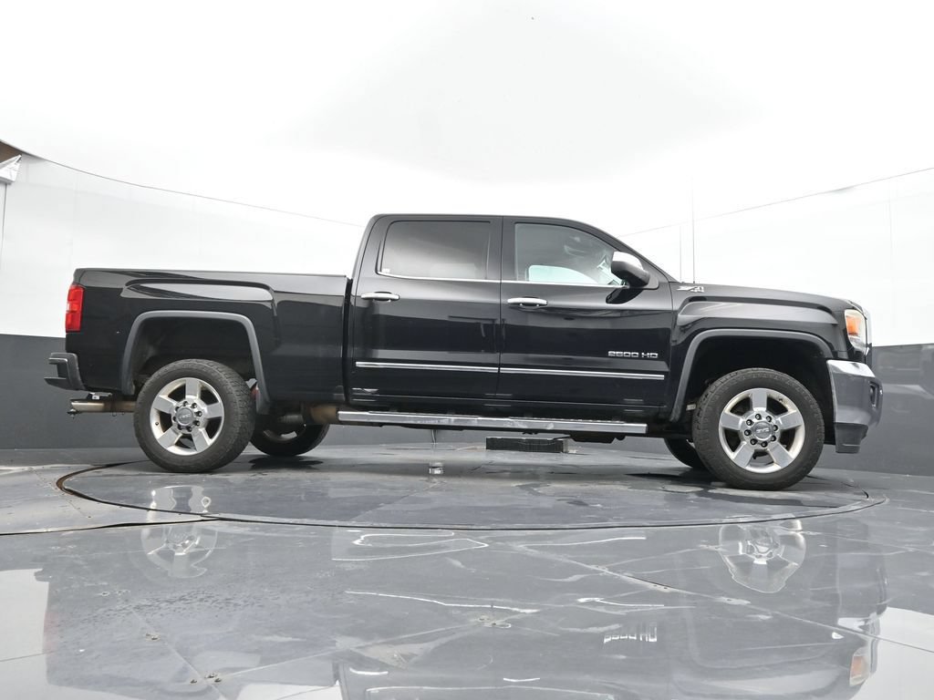 Used 2016 GMC Sierra 2500 SLT w/ Suspension Package, Off-Road AWD/4WD image 41