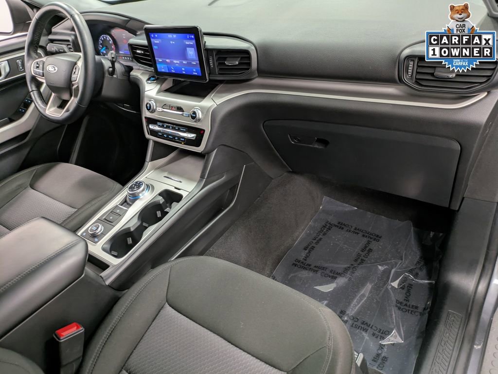 Used 2022 Ford Explorer XLT image 30