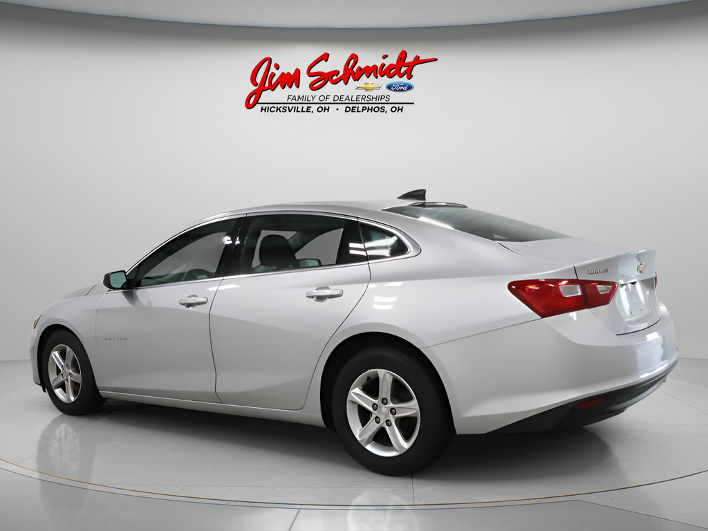 Used 2021 Chevrolet Malibu LS FWD image 4