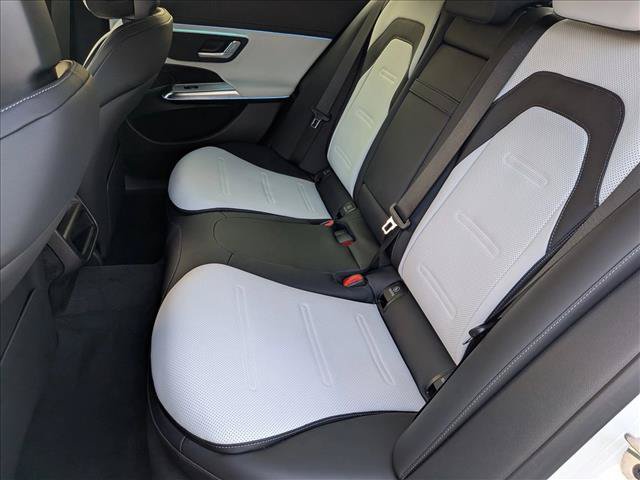 New 2026 Mercedes-Benz E 53 AMG e 4MATIC Sedan image 15