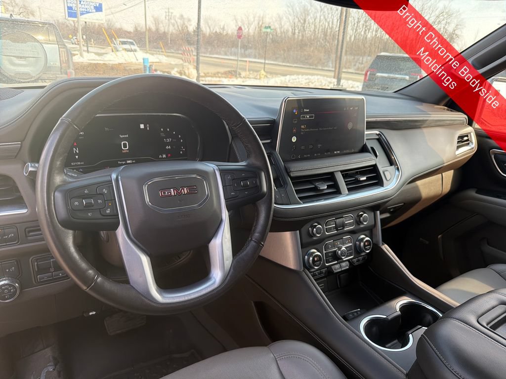 Used 2022 GMC Yukon XL SLT w/ SLT Luxury Package AWD/4WD image 14