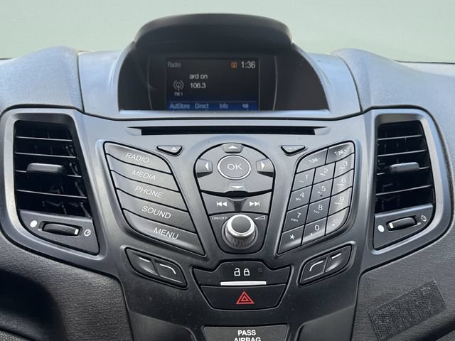 Used 2018 Ford Fiesta SE FWD image 29