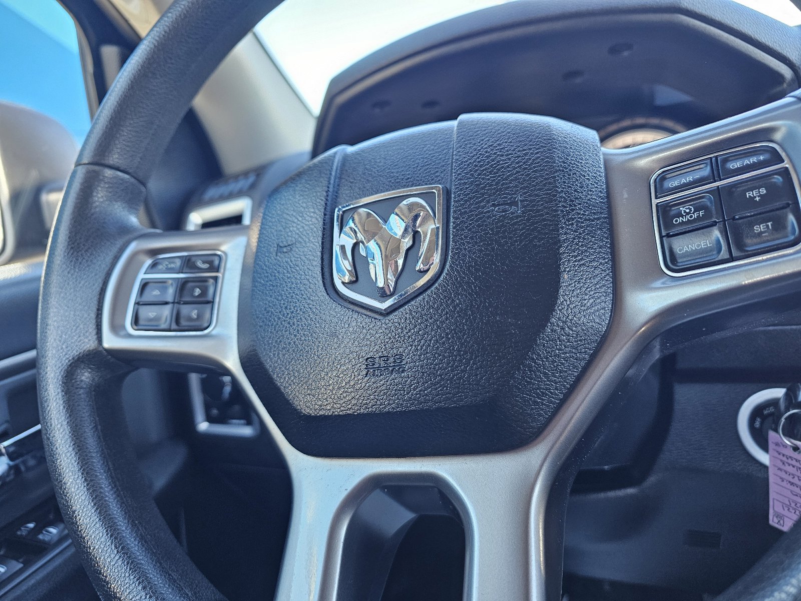 Used 2021 RAM 1500 Classic SLT image 16