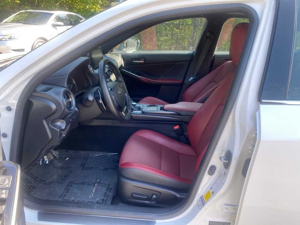 Used 2024 Lexus IS 350 F Sport RWD image 16