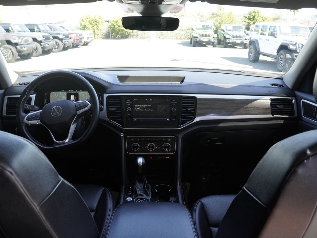 Used 2023 Volkswagen Atlas SEL AWD/4WD image 28
