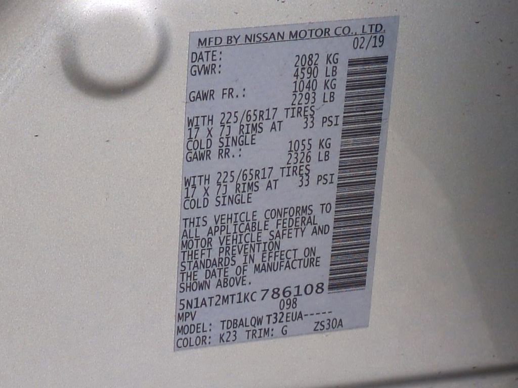 Used 2019 Nissan Rogue SV image 31