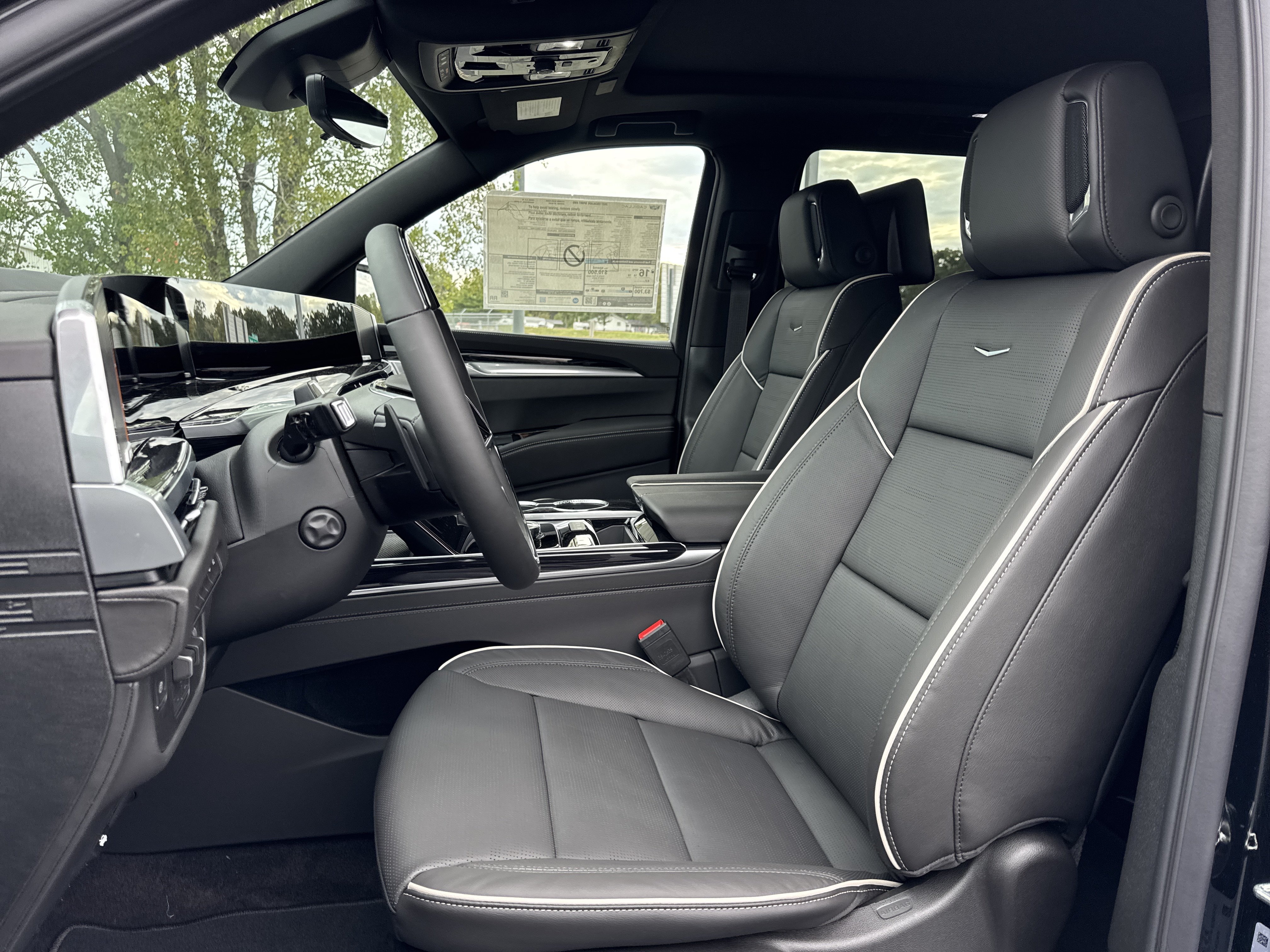 New 2027 Cadillac Escalade Sport w/ Touring Package AWD/4WD image 6