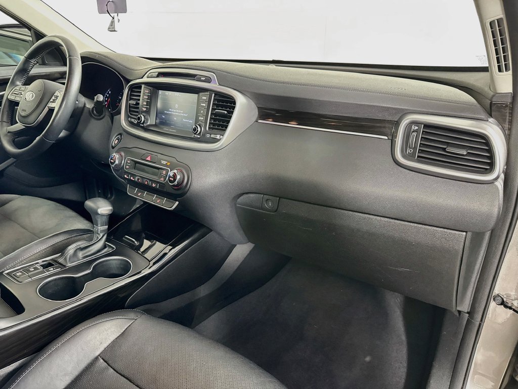 Used 2019 Kia Sorento EX FWD image 37