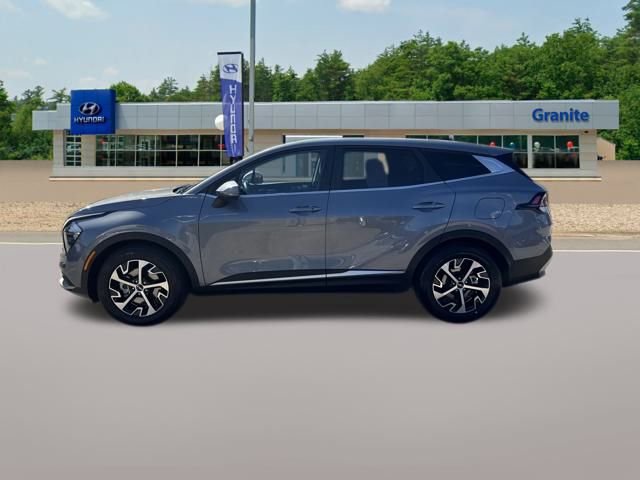 Used 2023 Kia Sportage EX image 10