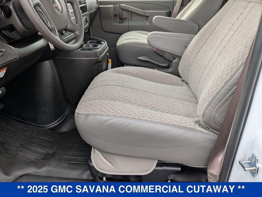 New 2025 GMC Savana 3500 w/ Power Convenience Package image 13
