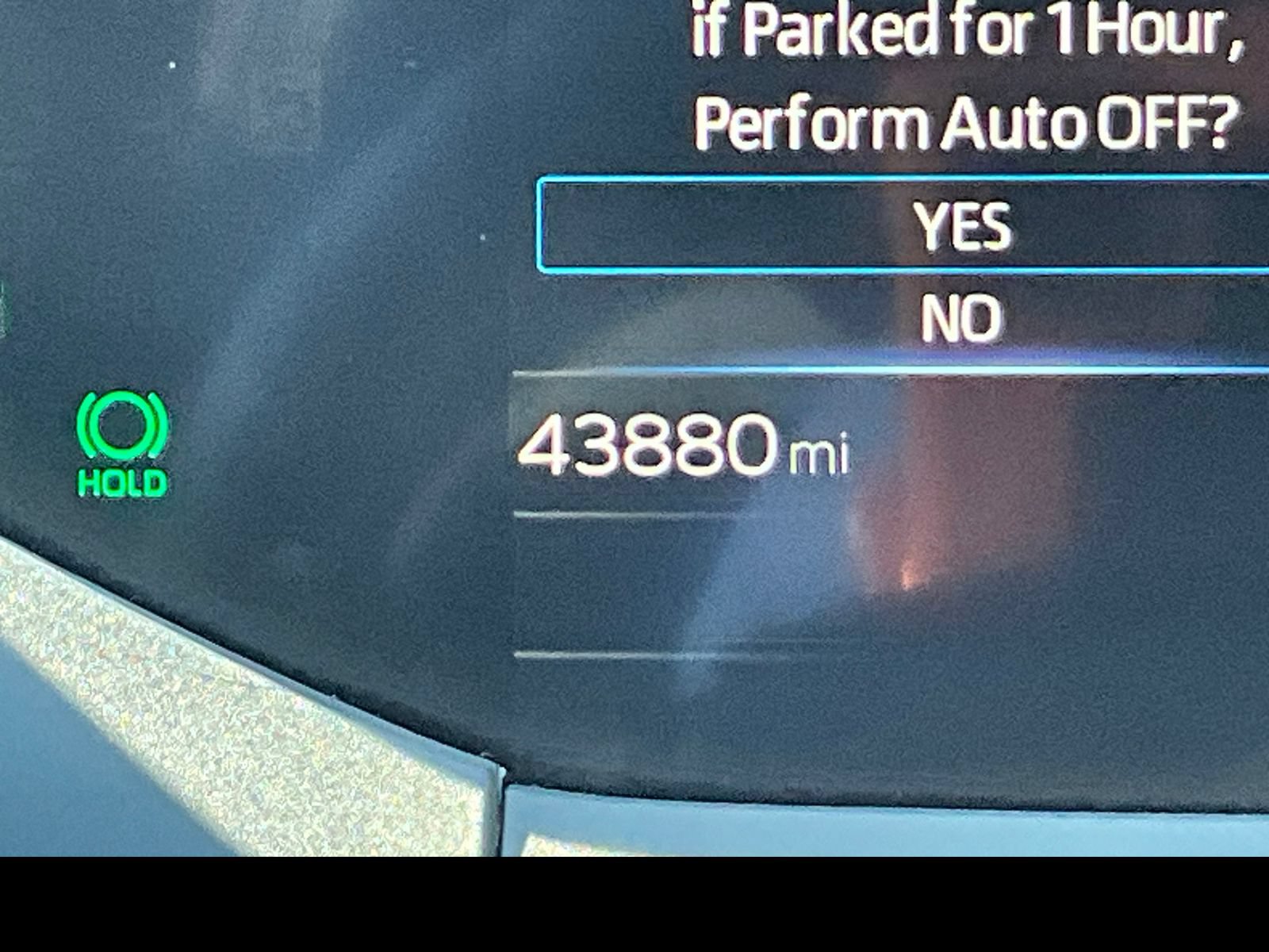 Used 2024 Toyota Prius LE FWD image 17