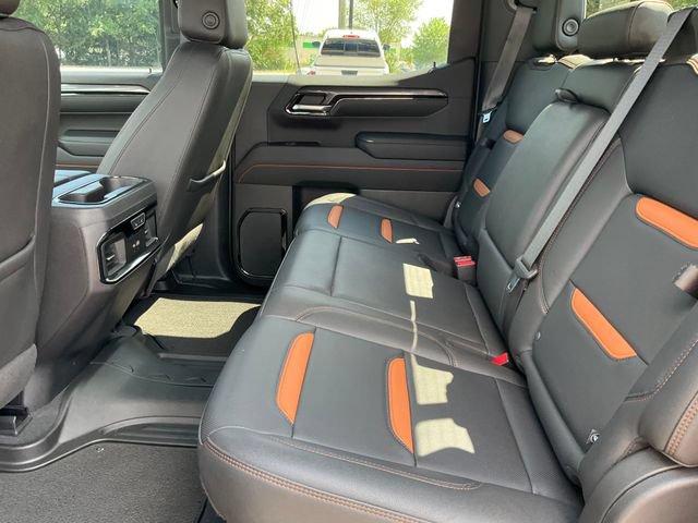 Used 2022 GMC Sierra 1500 AT4 w/ AT4 Preferred Package AWD/4WD image 18