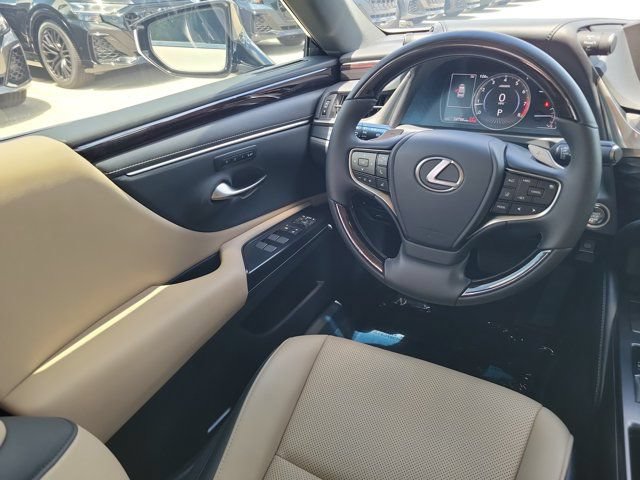 Used 2020 Lexus ES 350 w/ Premium Package FWD image 14