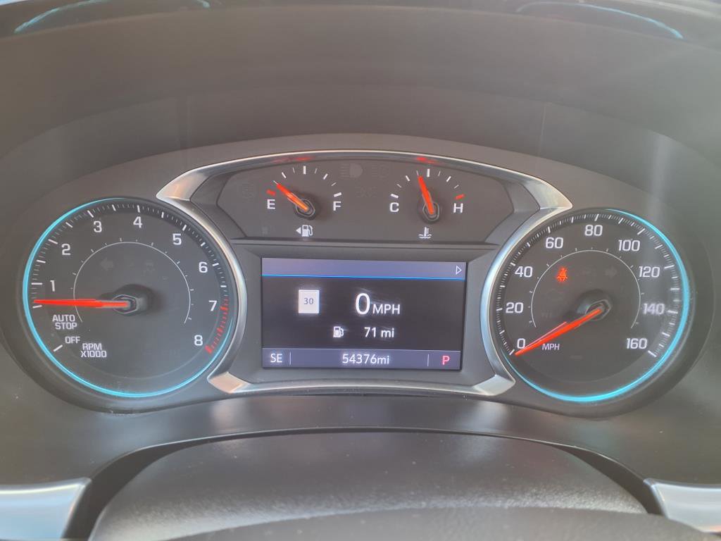 Used 2021 Chevrolet Traverse LT w/ LT Premium Package image 24