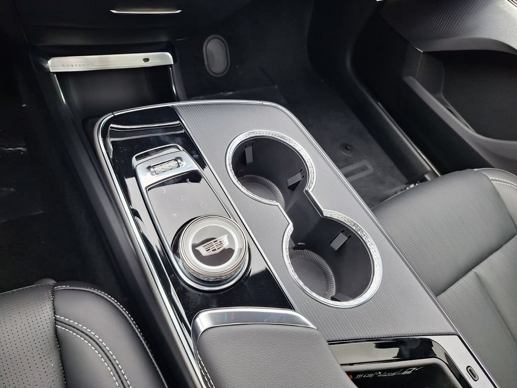 New 2026 Cadillac Lyriq Premium Luxury RWD image 17