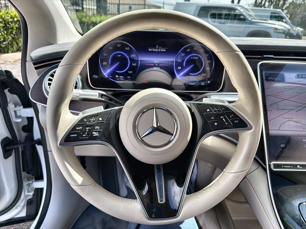 Used 2022 Mercedes-Benz EQS 450+ Sedan image 11