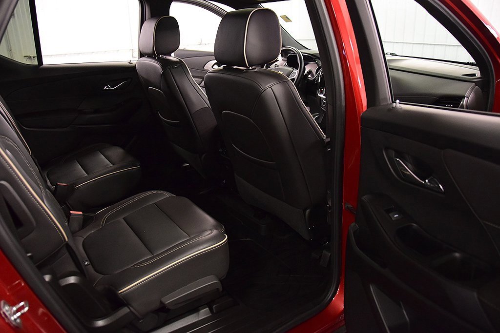 Used 2023 Chevrolet Traverse Premier w/ LPO, Floor Liner Package image 30