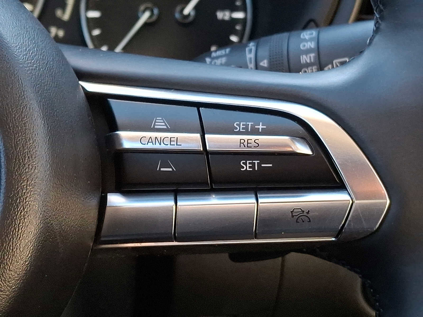 Used 2021 MAZDA CX-30 AWD 2.5 S w/ Premium Package image 20