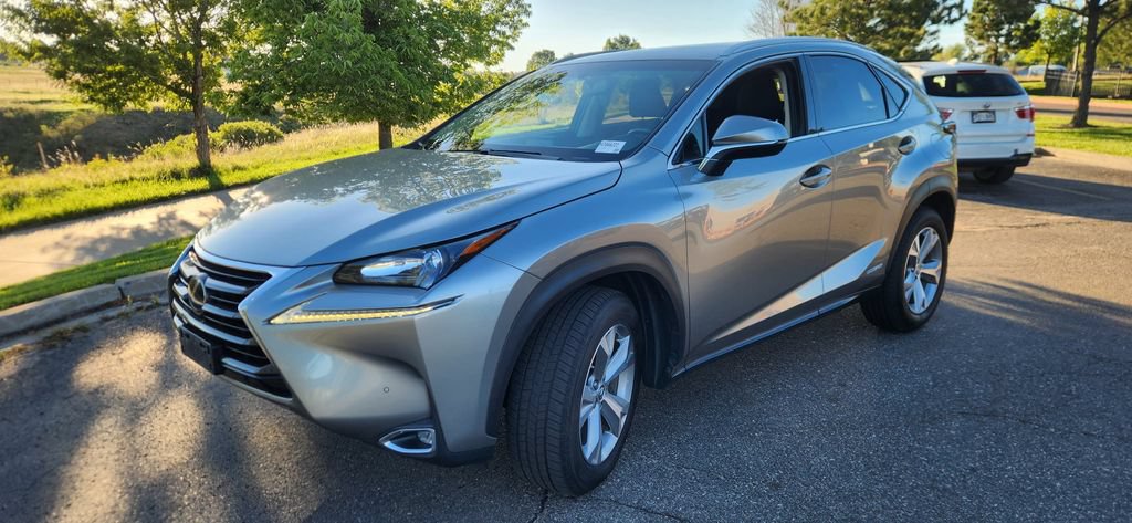 Used 2017 Lexus NX 300h AWD w/ Premium Package image 2