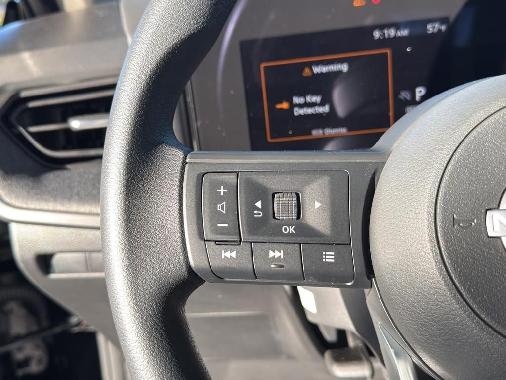 New 2026 Nissan Kicks SV image 18