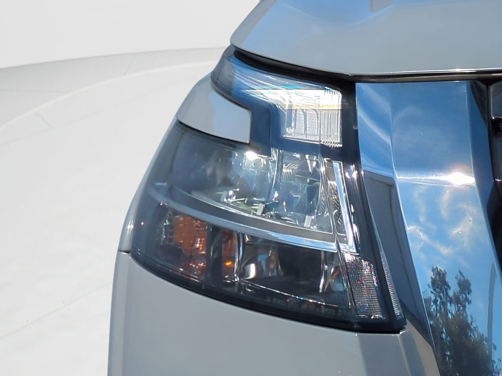 Certified 2022 Nissan Pathfinder Platinum w/ Cargo Package image 10