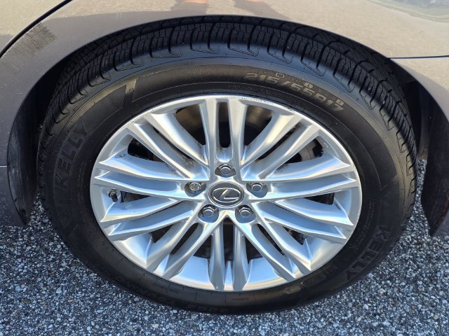 Used 2015 Lexus ES 350 w/ Luxury Package FWD image 33