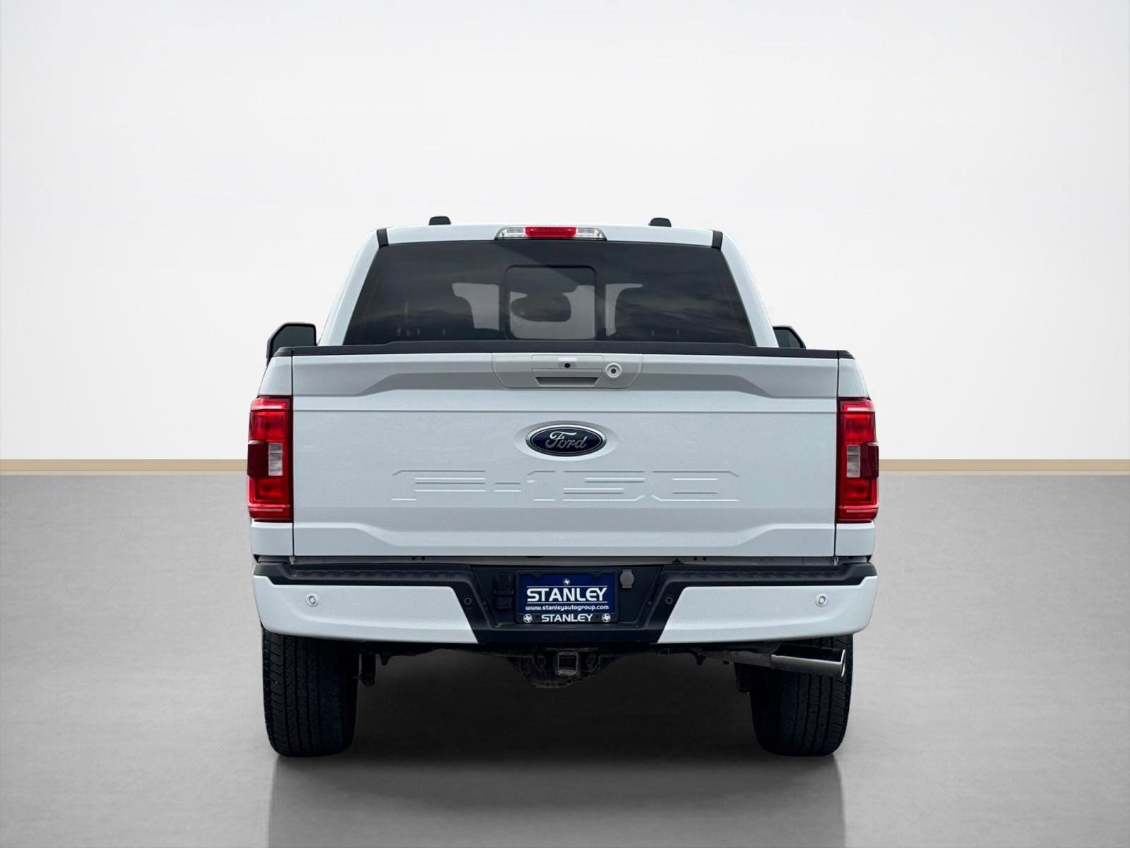 Used 2023 Ford F150 XLT w/ Equipment Group 302A High image 6