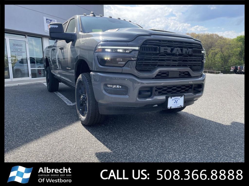 New 2026 RAM 2500 Laramie AWD/4WD image 7