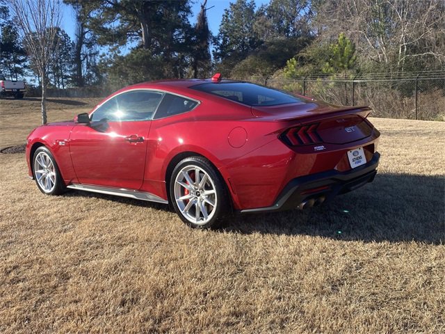 Used 2024 Ford Mustang GT Premium image 5