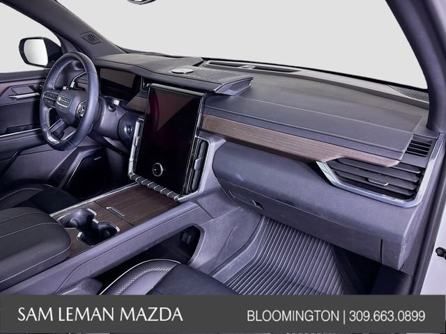 Used 2024 GMC Acadia Denali image 31