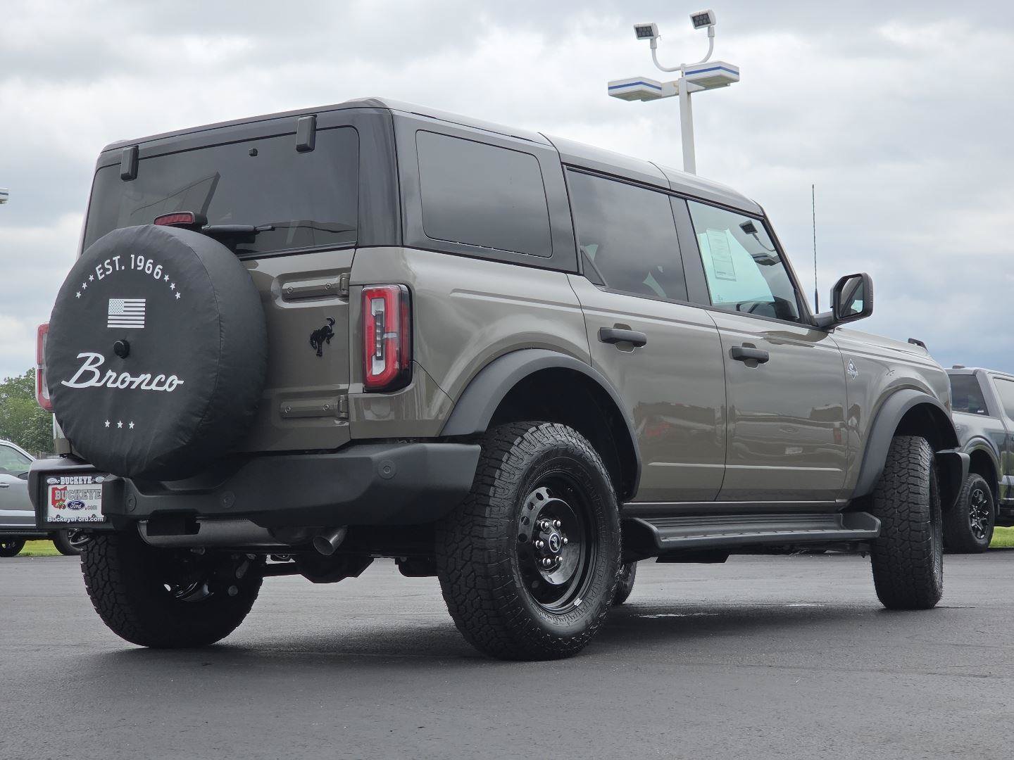 New 2026 Ford Bronco Outer Banks AWD/4WD image 18