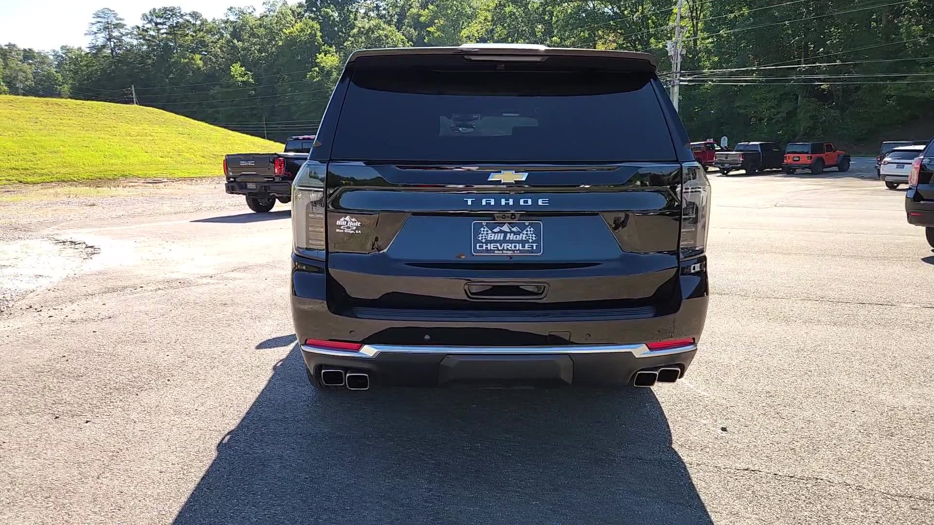 Used 2025 Chevrolet Tahoe High Country AWD/4WD image 19