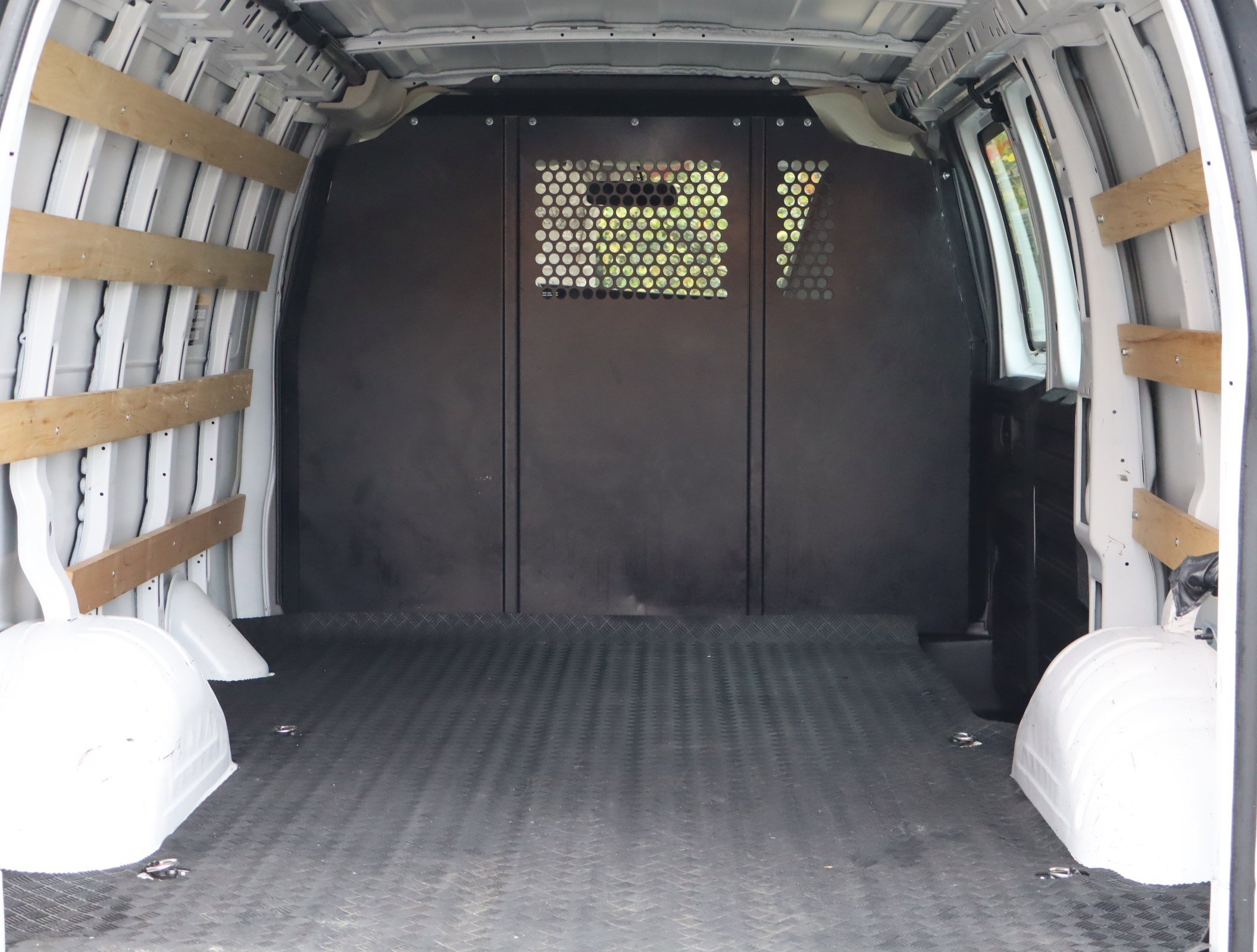 Used 2024 Chevrolet Express 2500 w/ Driver Convenience Package image 37