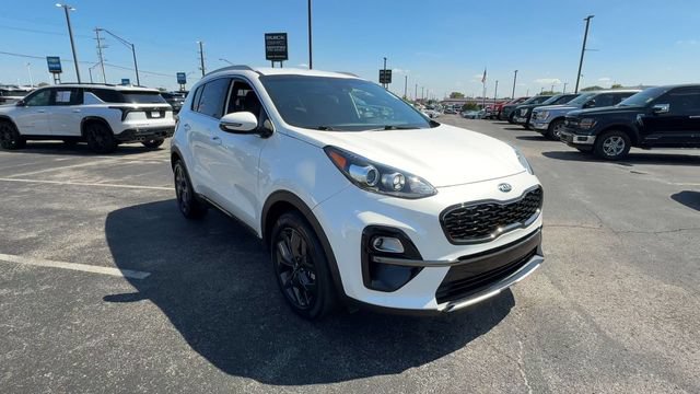 Used 2020 Kia Sportage S FWD image 2