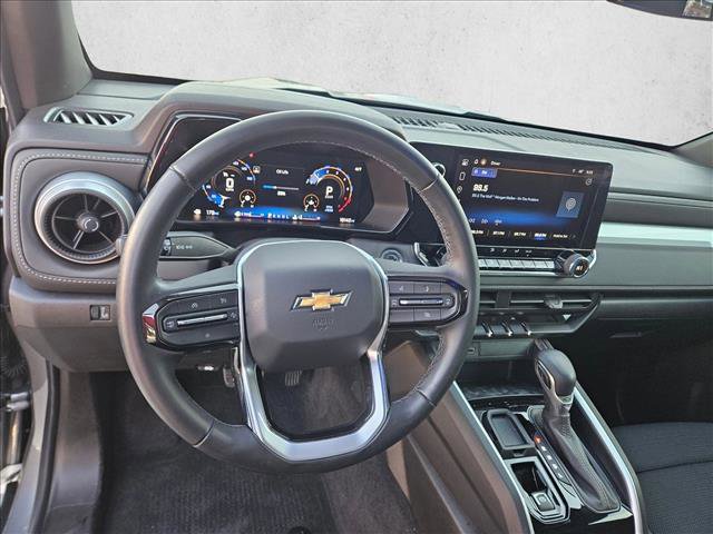 Used 2024 Chevrolet Colorado LT w/ LT Convenience Package image 15