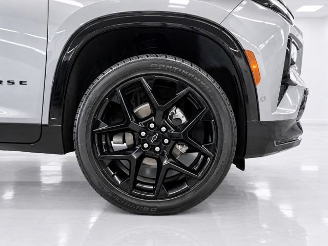 Used 2026 Chevrolet Traverse RS AWD/4WD image 7