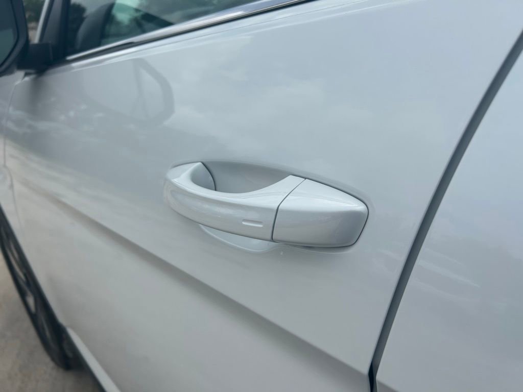 New 2026 Volkswagen Atlas SE image 22