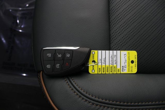 New 2026 GMC Yukon XL AT4 w/ AT4 Premium Plus Package image 9