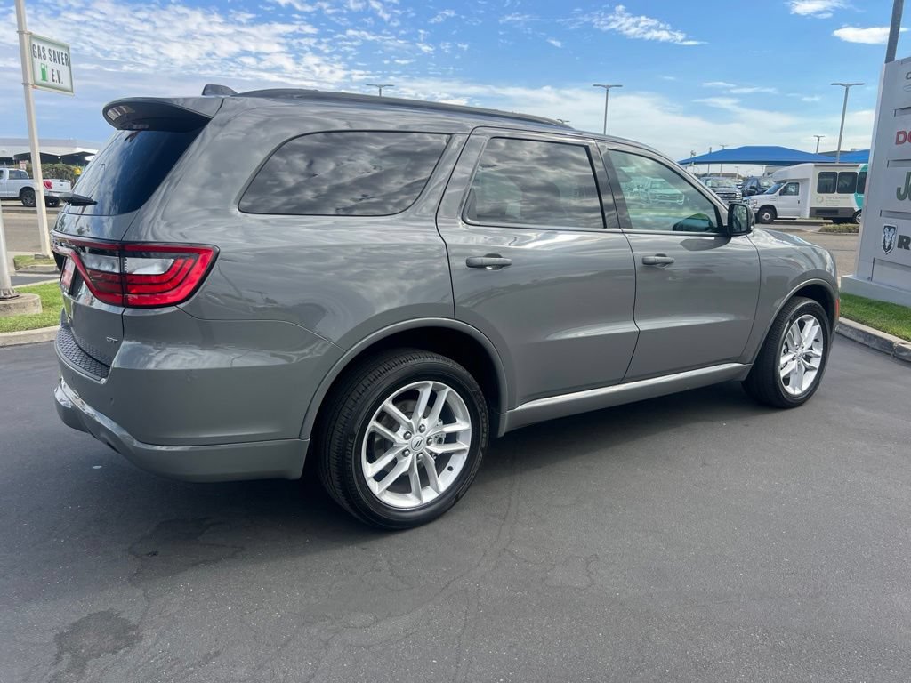 Used 2025 Dodge Durango GT AWD/4WD image 11