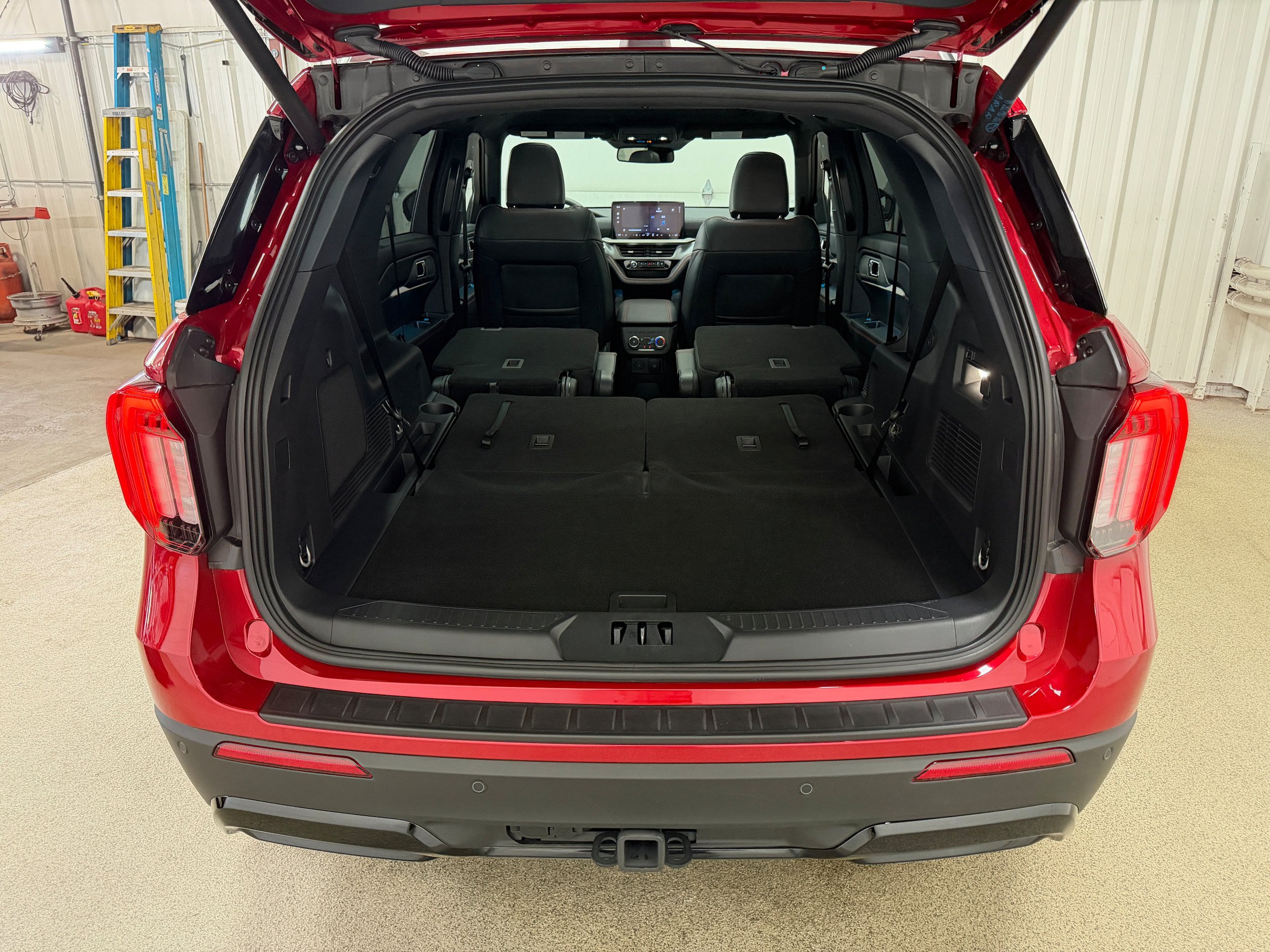 New 2026 Ford Explorer ST-Line w/ ST-Line Street Pack AWD/4WD image 34