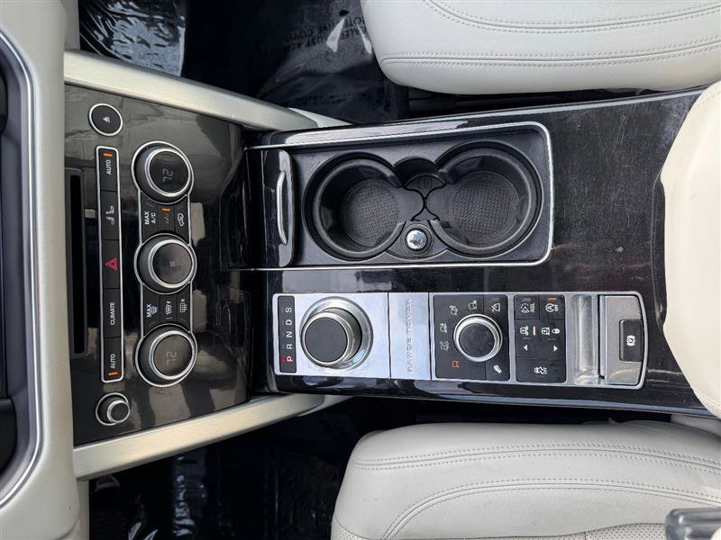 Used 2014 Land Rover Range Rover HSE AWD/4WD image 36