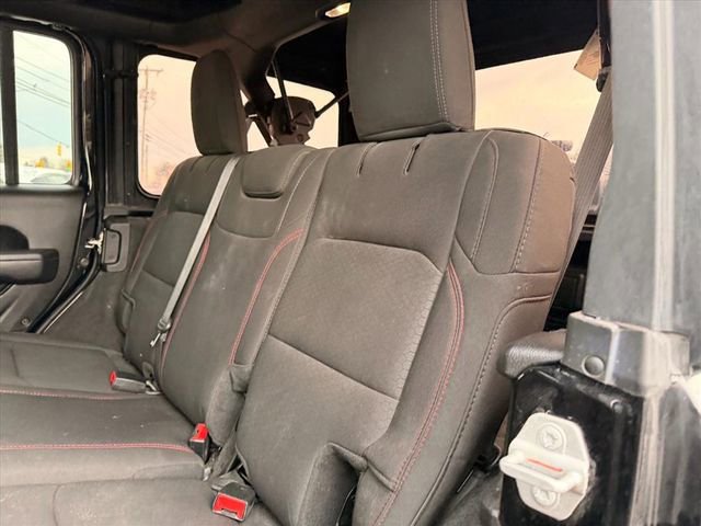 Used 2023 Jeep Wrangler Unlimited Rubicon w/ Cold Weather Group image 14