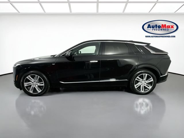 Used 2024 Cadillac Lyriq Tech AWD/4WD image 9