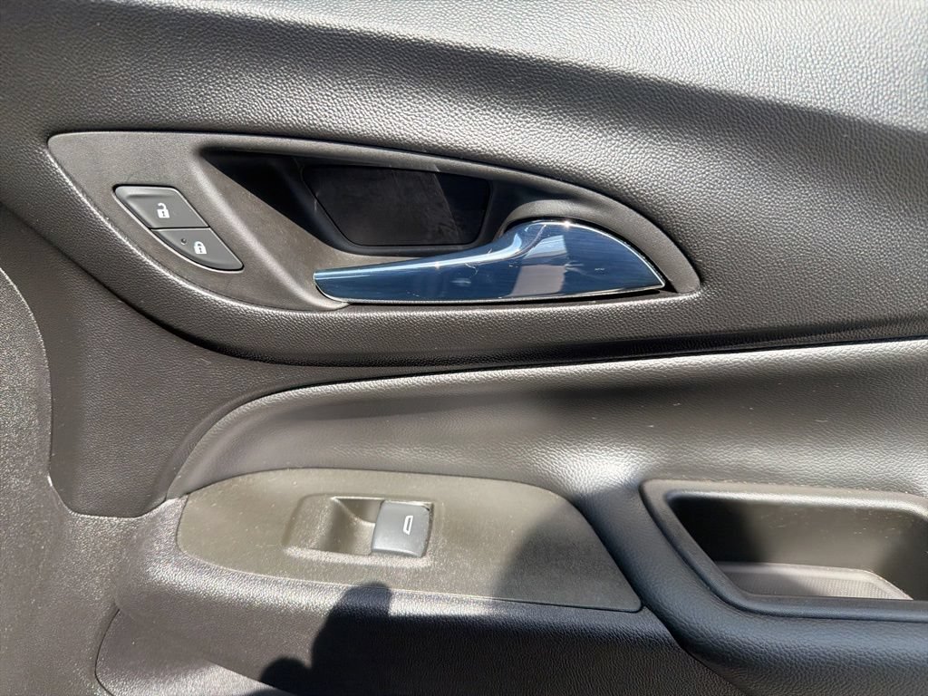 Used 2022 Chevrolet Equinox LT FWD image 21