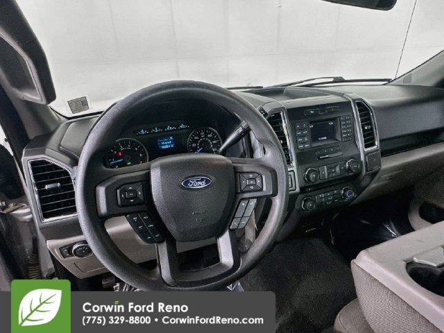 Used 2015 Ford F150 XLT AWD/4WD image 13